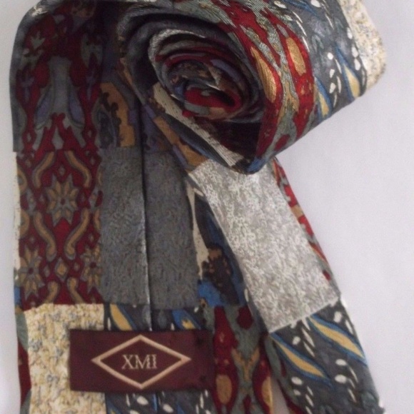 New XMI 100% Silk Tie - Picture 1 of 4